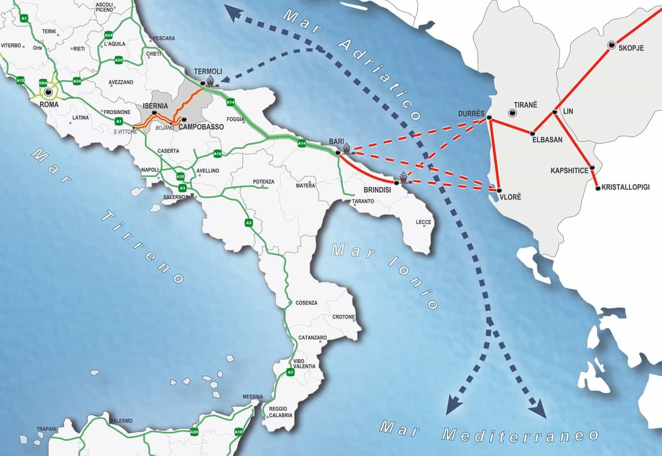 L’interconnessione attraverso il Corridoio Adriatico, il Corridoio Plurimodale Paneuropeo VIII e l’Autostrada del Mare “Europa del Sud Est”