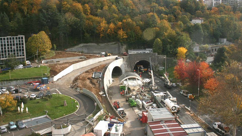 Il tunnel de La Croix Rousse a Lione