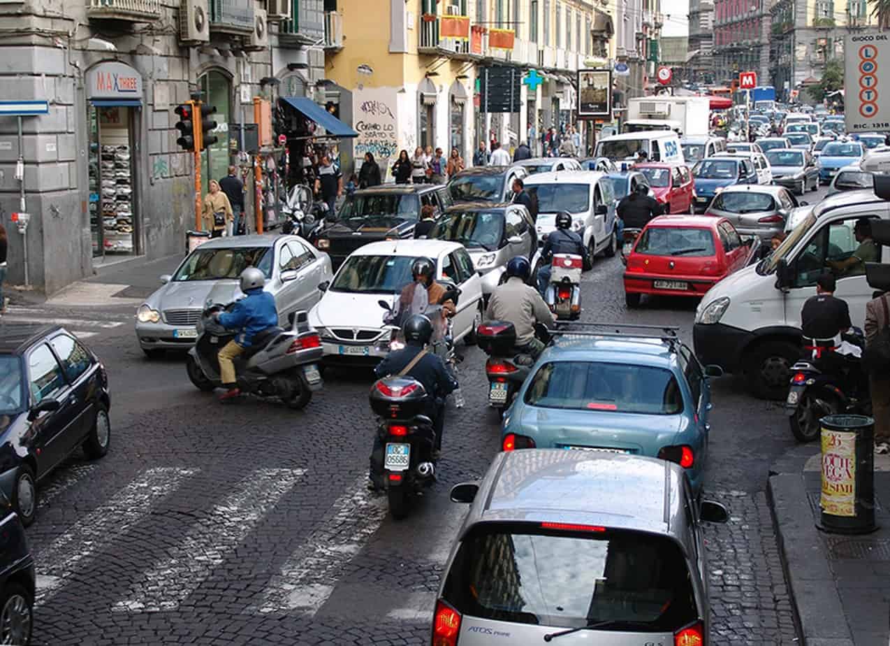 Il problema dell’inquinamento acustico da traffico veicolare assume oggi una notevole importanza, soprattutto in ambito urbano