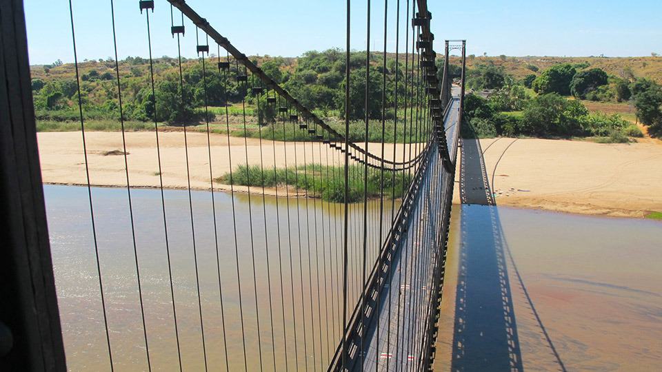 Il ponte sospeso di Kamoro in Madagascar