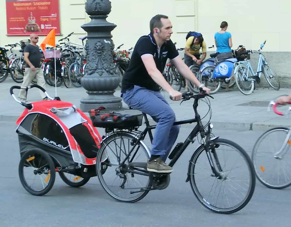 Le biciclette con rimorchio potranno utilizzare le piste ciclabili senza limitazioni