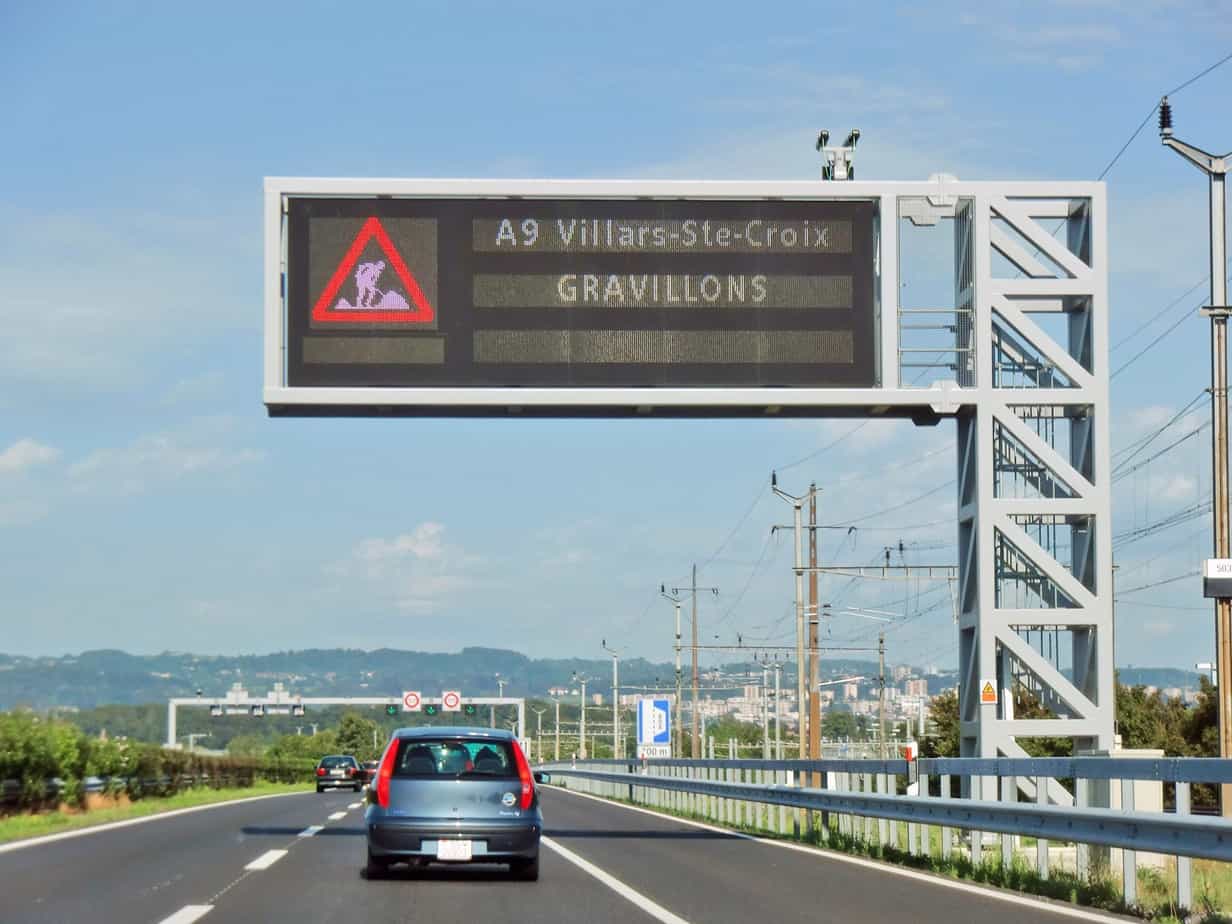 I pannelli a messaggio variabile sono stati esplicitamente inseriti nell’Ordinanza sulla segnaletica stradale