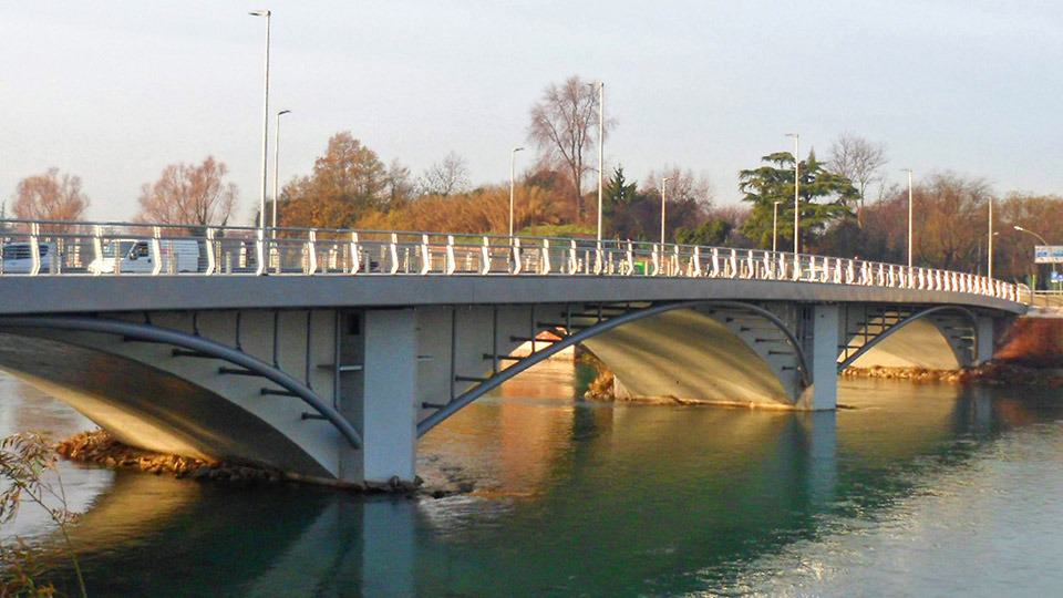 Il ponte San Francesco a Verona