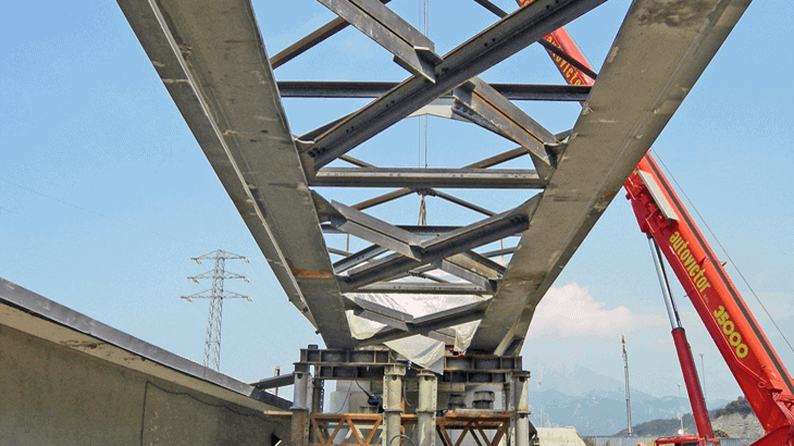L’impalcato metallico del viadotto Nord