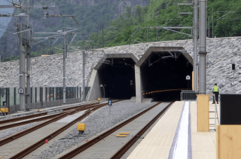 San Gottardo: il più lungo tunnel ferroviario del mondo