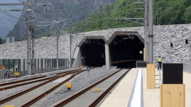 San Gottardo: il più lungo tunnel ferroviario del mondo