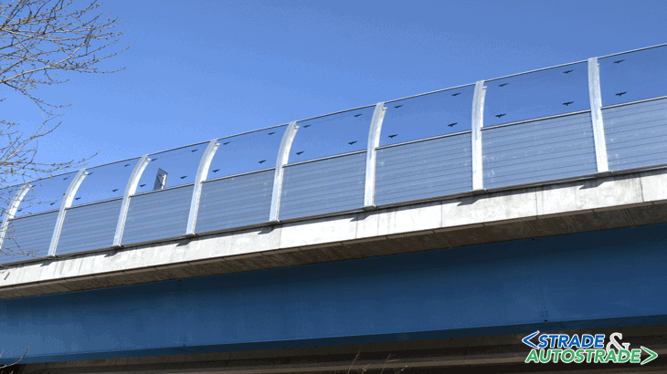 Vista del viadotto San Francesco con pannelli e profili in alluminio