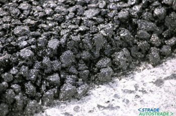 Riciclaggio a caldo del fresato di asphalt rubber