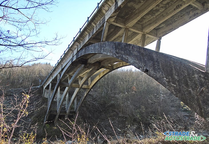 Ponte in provincia di Parma